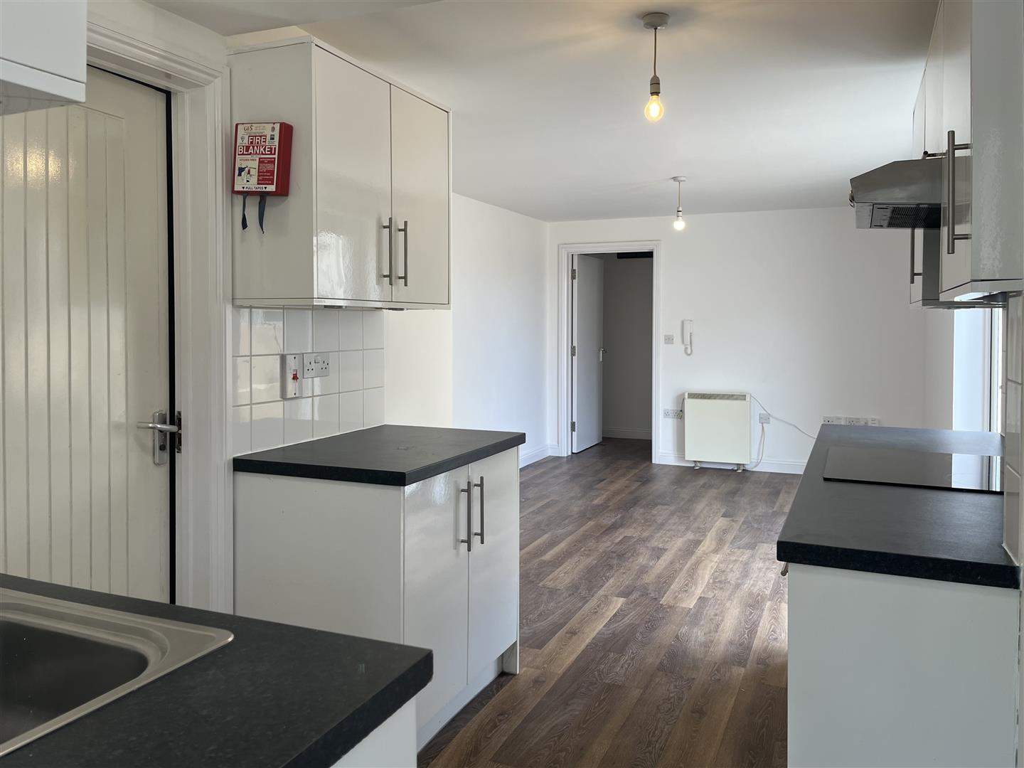 Marcus Hill, Newquay photo - 2